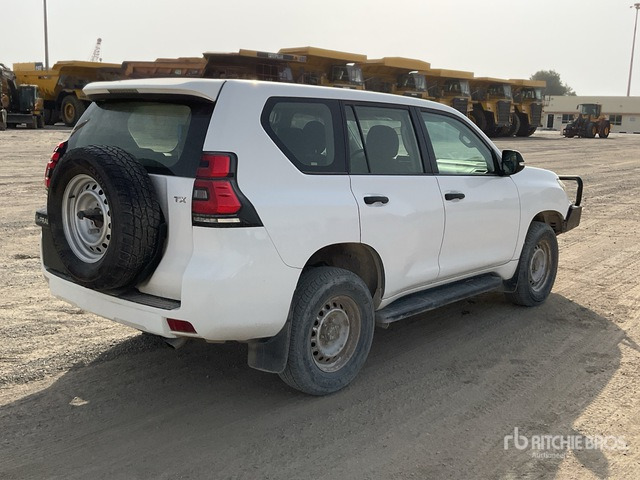 2018 Toyota Prado TX 150L 4x4 SUV - SUV: φωτογραφία 3 2018 Toyota Prado TX 150L 4x4 SUV - SUV: φωτογραφία 3