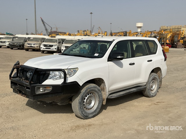 2018 Toyota Prado TX 150L 4x4 SUV - SUV: φωτογραφία 2 2018 Toyota Prado TX 150L 4x4 SUV - SUV: φωτογραφία 2