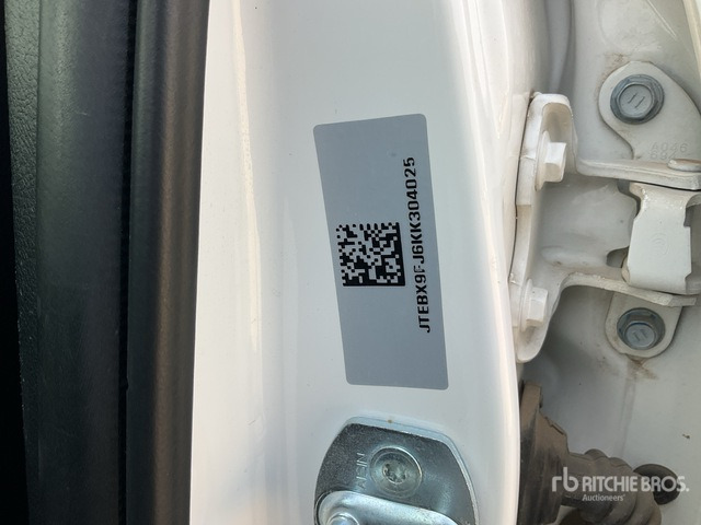 2018 Toyota Prado TX 150L 4x4 SUV - SUV: φωτογραφία 3 2018 Toyota Prado TX 150L 4x4 SUV - SUV: φωτογραφία 3