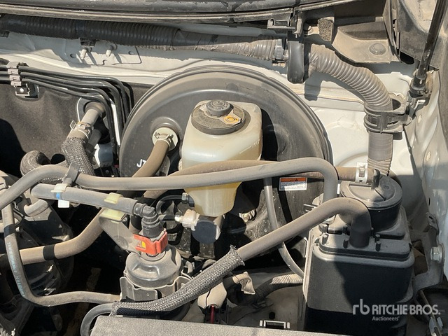 2018 Toyota Prado TX 150L 4x4 SUV - SUV: φωτογραφία 4 2018 Toyota Prado TX 150L 4x4 SUV - SUV: φωτογραφία 4