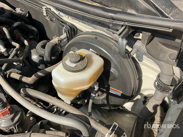 2018 Toyota Prado TX 150L 4x4 SUV - SUV: φωτογραφία 4 2018 Toyota Prado TX 150L 4x4 SUV - SUV: φωτογραφία 4