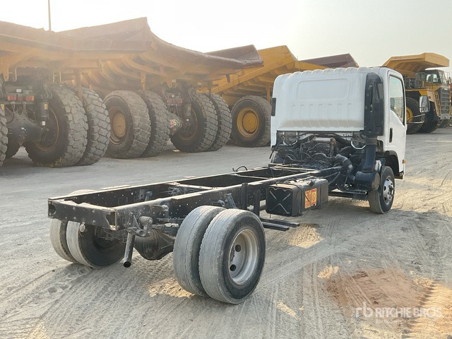 2019 Isuzu NPR 4x2 Cab and Chassis - Φορτηγό σασί: φωτογραφία 3 2019 Isuzu NPR 4x2 Cab and Chassis - Φορτηγό σασί: φωτογραφία 3