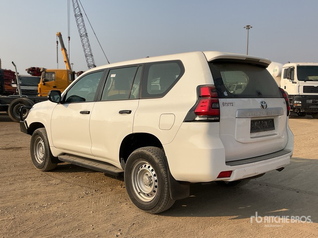 2019 Toyota Prado TX 150L 4x4 SUV - SUV: φωτογραφία 5 2019 Toyota Prado TX 150L 4x4 SUV - SUV: φωτογραφία 5