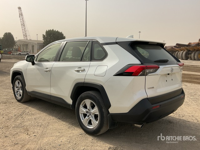 2019 Toyota RAV4 4WD SUV - SUV: φωτογραφία 5 2019 Toyota RAV4 4WD SUV - SUV: φωτογραφία 5