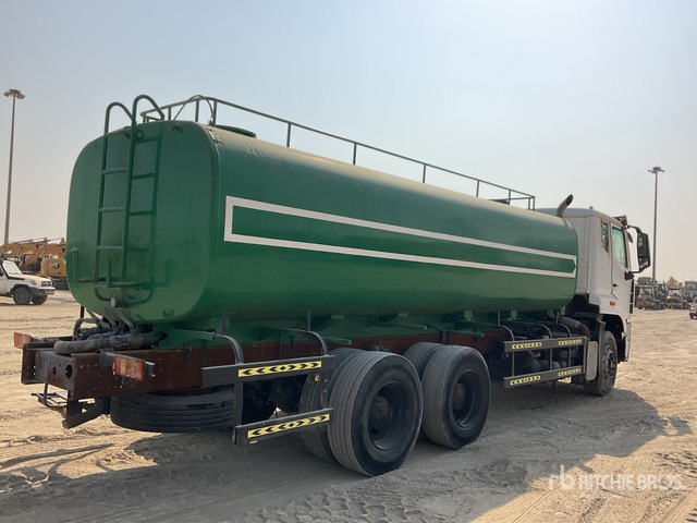 2019 Wuhan ZZ1255N4646E1 20000 L 6x4 Water Truck - Φορτηγό βυτιοφόρο: φωτογραφία 4 2019 Wuhan ZZ1255N4646E1 20000 L 6x4 Water Truck - Φορτηγό βυτιοφόρο: φωτογραφία 4