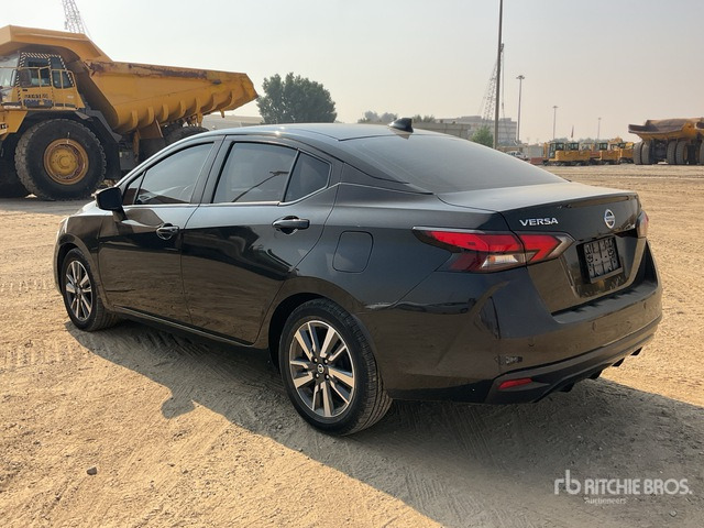 2021 Nissan Versa Automobile - Αυτοκίνητο: φωτογραφία 2 2021 Nissan Versa Automobile - Αυτοκίνητο: φωτογραφία 2