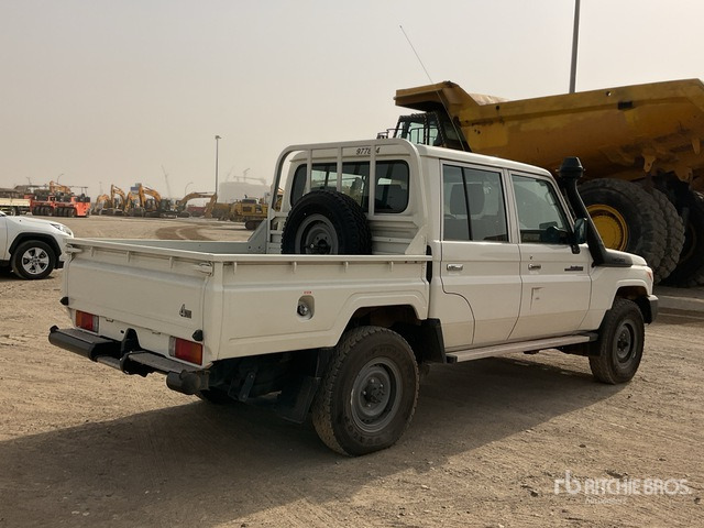 2023 Toyota Land Cruiser 79L 4x4 Crew Cab Pickup - Ημιφορτηγό: φωτογραφία 5 2023 Toyota Land Cruiser 79L 4x4 Crew Cab Pickup - Ημιφορτηγό: φωτογραφία 5