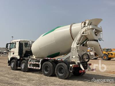CNHTC HOWO TX340 8x4 Twin-Steer - Μπετονιέρα φορτηγό: φωτογραφία 2 CNHTC HOWO TX340 8x4 Twin-Steer - Μπετονιέρα φορτηγό: φωτογραφία 2