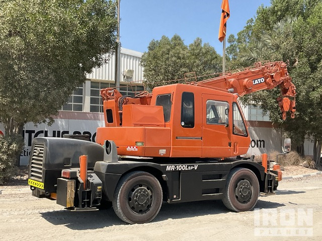 Kato KR10H Rough Terrain Crane - Γερανός για ανώμαλο έδαφος: φωτογραφία 3 Kato KR10H Rough Terrain Crane - Γερανός για ανώμαλο έδαφος: φωτογραφία 3