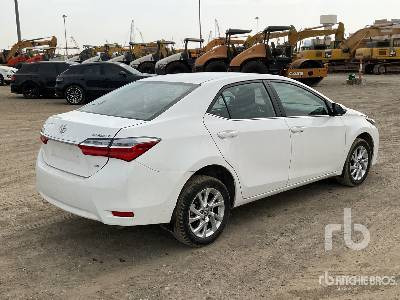 TOYOTA COROLLA - Αυτοκίνητο: φωτογραφία 3 TOYOTA COROLLA - Αυτοκίνητο: φωτογραφία 3