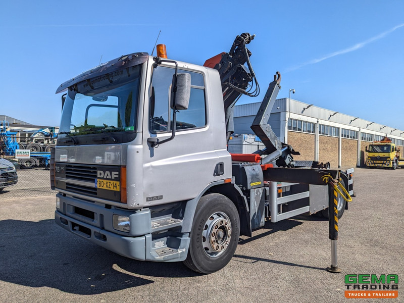 DAF 75.240 4x2 Dagcab Euro1 - Haakarm 14T + Palfinger PK11000 - Afstandsbediening - Φορτηγό φόρτωσης γάντζου, Φορτηγό με γερανό: φωτογραφία 1 DAF 75.240 4x2 Dagcab Euro1 - Haakarm 14T + Palfinger PK11000 - Afstandsbediening - Φορτηγό φόρτωσης γάντζου, Φορτηγό με γερανό: φωτογραφία 1