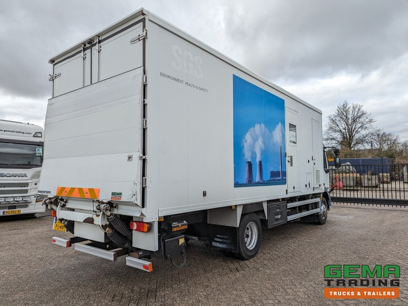 DAF FA LF55.180 4x2 Daycab 15T Euro4 Mobile Office / Camper / Workshop - Manual - Airco - Dhollandia Laadklep 1500KG - 150.000KM (V690) - Φορτηγό: φωτογραφία 5 DAF FA LF55.180 4x2 Daycab 15T Euro4 Mobile Office / Camper / Workshop - Manual - Airco - Dhollandia Laadklep 1500KG - 150.000KM (V690) - Φορτηγό: φωτογραφία 5