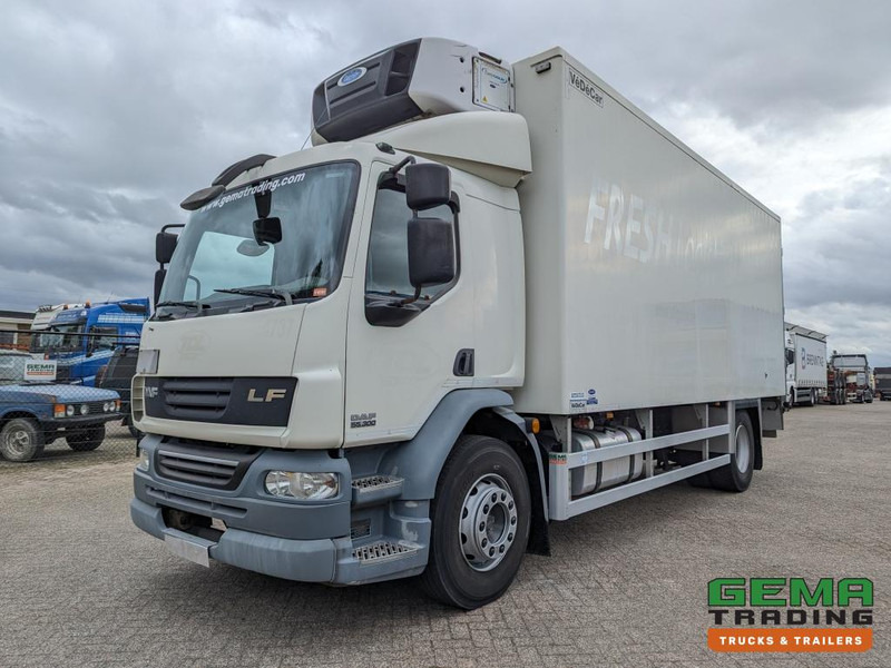 DAF FA LF55.300 4x2 Sleepcab 18T Euro5 Koel-VriesBak 6.45m + Carrier Supra 750 - Laadklep 1500KG (V781) - Φορτηγό ισοθερμικό: φωτογραφία 1 DAF FA LF55.300 4x2 Sleepcab 18T Euro5 Koel-VriesBak 6.45m + Carrier Supra 750 - Laadklep 1500KG (V781) - Φορτηγό ισοθερμικό: φωτογραφία 1