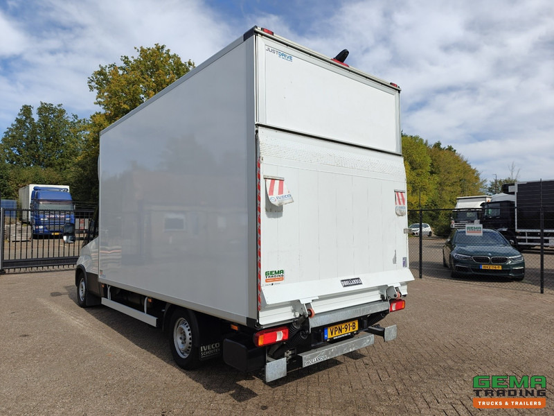 Iveco 35S18 Hi-Matic 4x2 Dagcab Euro6E - Gesloten Bak 4.2M - Laadklep 1000KG - Navi - 03/2026 APK - Επαγγελματικό αυτοκίνητο κόφα: φωτογραφία 3 Iveco 35S18 Hi-Matic 4x2 Dagcab Euro6E - Gesloten Bak 4.2M - Laadklep 1000KG - Navi - 03/2026 APK - Επαγγελματικό αυτοκίνητο κόφα: φωτογραφία 3