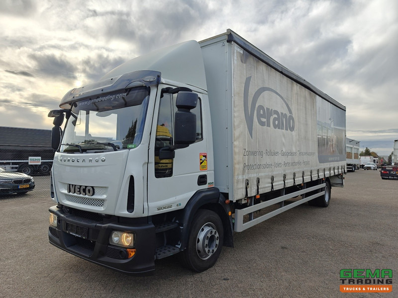 Iveco Eurocargo 120E22 Dagcab Euro5 - 6CIL - Handgeschakeld - Schuifzeilenbak 8.6m - Volledig Bladgeveerd - SMARTTacho V2 - Φορτηγό μουσαμάς: φωτογραφία 1 Iveco Eurocargo 120E22 Dagcab Euro5 - 6CIL - Handgeschakeld - Schuifzeilenbak 8.6m - Volledig Bladgeveerd - SMARTTacho V2 - Φορτηγό μουσαμάς: φωτογραφία 1