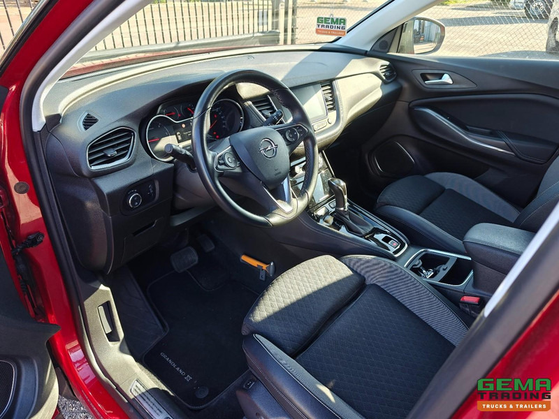 Opel Grandland X 1.5 CDTi - Euro6 BG - Automaat - 4-Seizoens Banden - NIEUWE MOTOR met 3 jaar garantie - 06/2026 APK - Αυτοκίνητο: φωτογραφία 5 Opel Grandland X 1.5 CDTi - Euro6 BG - Automaat - 4-Seizoens Banden - NIEUWE MOTOR met 3 jaar garantie - 06/2026 APK - Αυτοκίνητο: φωτογραφία 5