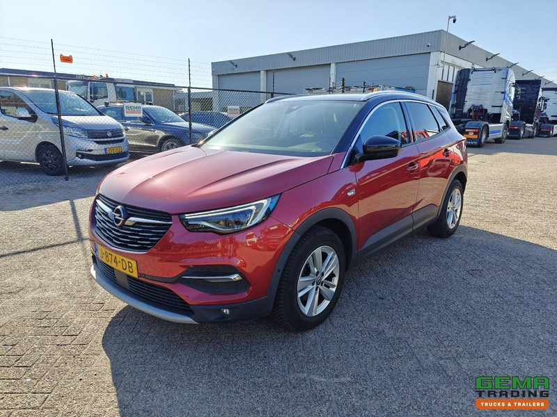 Opel Grandland X 1.5 CDTi - Euro6 BG - Automaat - 4-Seizoens Banden - NIEUWE MOTOR met 3 jaar garantie - 06/2026 APK - Αυτοκίνητο: φωτογραφία 1 Opel Grandland X 1.5 CDTi - Euro6 BG - Automaat - 4-Seizoens Banden - NIEUWE MOTOR met 3 jaar garantie - 06/2026 APK - Αυτοκίνητο: φωτογραφία 1
