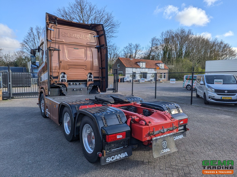 Scania S730 6x4 Topline Euro6 - V8 - Retarder - Costum Interior - Vollucht - Alcoa's - Τράκτορας: φωτογραφία 4 Scania S730 6x4 Topline Euro6 - V8 - Retarder - Costum Interior - Vollucht - Alcoa's - Τράκτορας: φωτογραφία 4