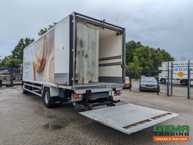 Volvo FL210 4x2 Daycab 18Ton Euro5 Handgeschakeld - Koel-VriesBak 8.40M - Frigo Block - Laadklep 1500KG - Φορτηγό ισοθερμικό: φωτογραφία 4 Volvo FL210 4x2 Daycab 18Ton Euro5 Handgeschakeld - Koel-VriesBak 8.40M - Frigo Block - Laadklep 1500KG - Φορτηγό ισοθερμικό: φωτογραφία 4