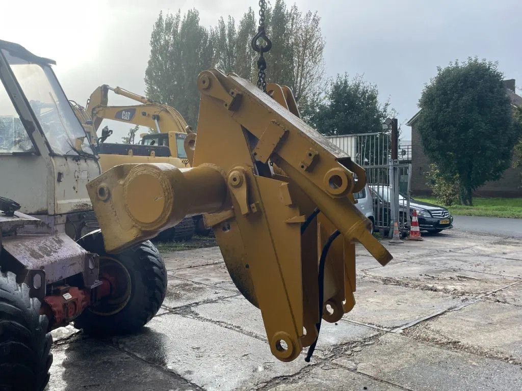 CAT Caterpillar Ripper compatible with D7R and D7H R CAT Ripper compatible with D7R and D7H Ripper compat - Νύχι για Κατασκευή μηχανήματα: φωτογραφία 5 CAT Caterpillar Ripper compatible with D7R and D7H R CAT Ripper compatible with D7R and D7H Ripper compat - Νύχι για Κατασκευή μηχανήματα: φωτογραφία 5