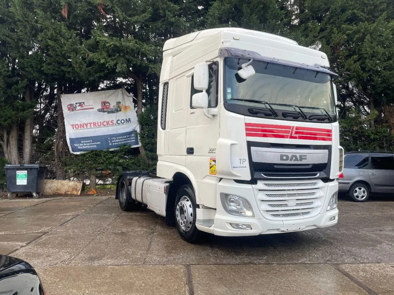 DAF XF 106.460 4X2 Tractor-unit Spring/Air Retarder Euro6 - Τράκτορας: φωτογραφία 1 DAF XF 106.460 4X2 Tractor-unit Spring/Air Retarder Euro6 - Τράκτορας: φωτογραφία 1
