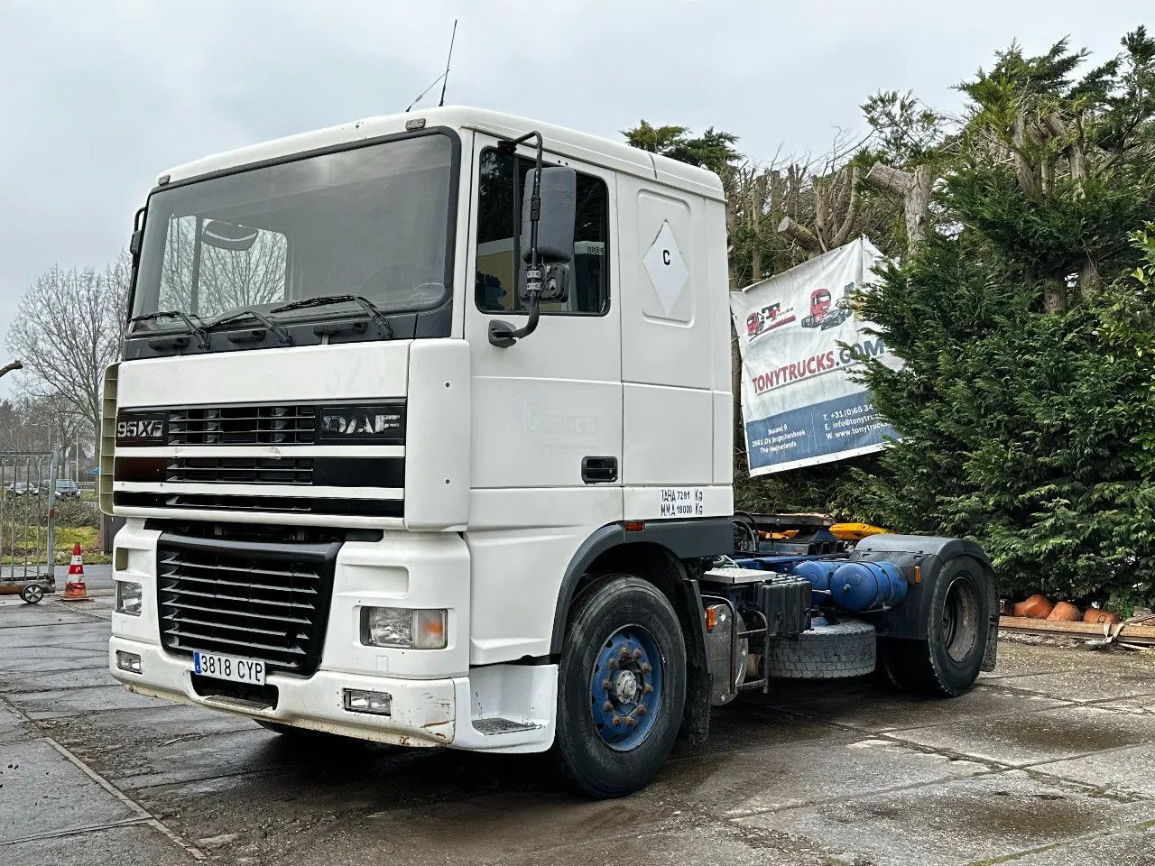 DAF XF 95.380 4X2 Tractor-unit Spring/Air ZF Manual DAF XF 95.380 4X2 Tractor-unit Spring/Air ZF Manual - Τράκτορας: φωτογραφία 2 DAF XF 95.380 4X2 Tractor-unit Spring/Air ZF Manual DAF XF 95.380 4X2 Tractor-unit Spring/Air ZF Manual - Τράκτορας: φωτογραφία 2