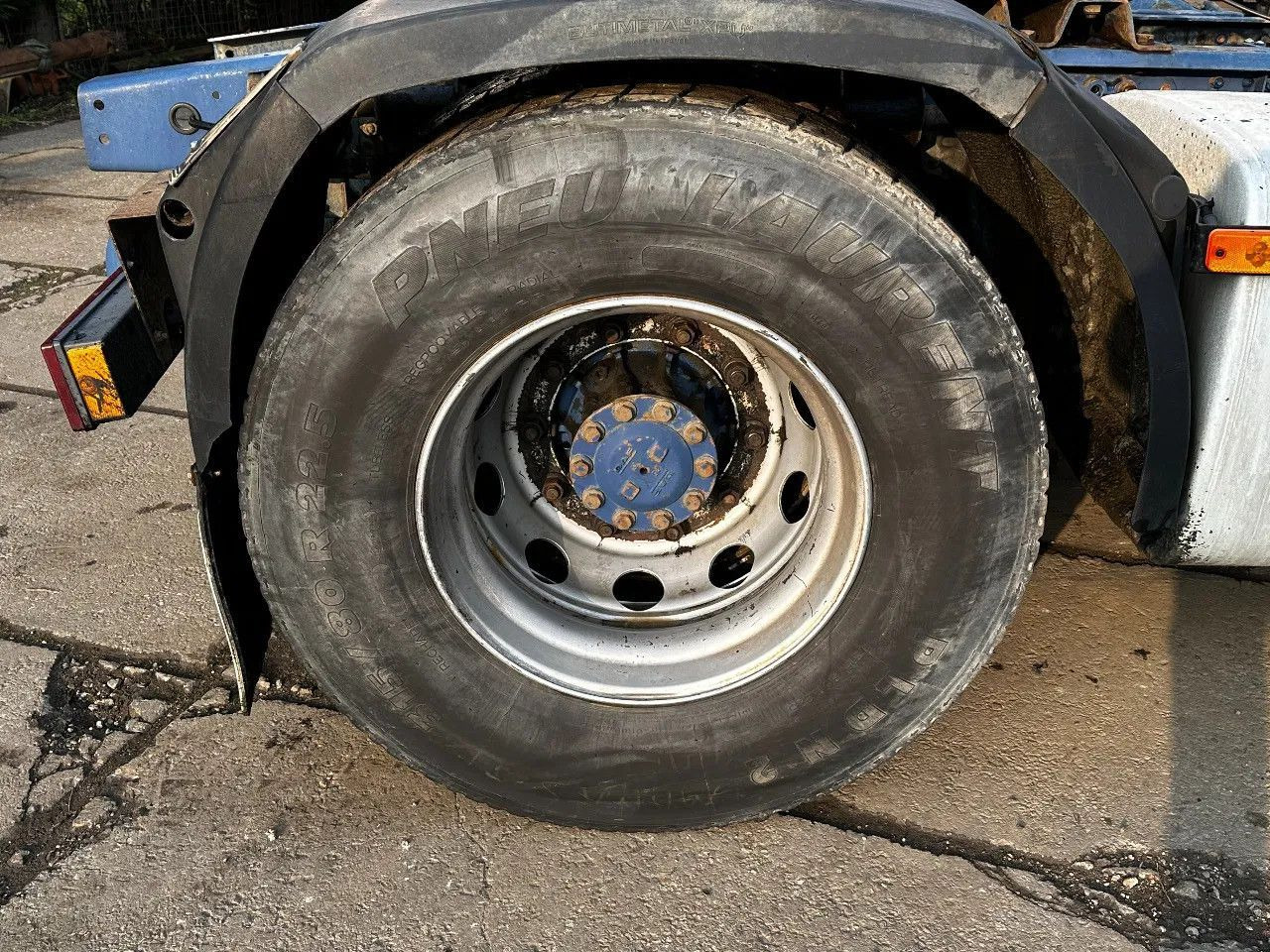 DAF XF 95.380 4X2 Tractor-unit Spring/Air ZF Manual DAF XF 95.380 4X2 Tractor-unit Spring/Air ZF Manual - Τράκτορας: φωτογραφία 5 DAF XF 95.380 4X2 Tractor-unit Spring/Air ZF Manual DAF XF 95.380 4X2 Tractor-unit Spring/Air ZF Manual - Τράκτορας: φωτογραφία 5