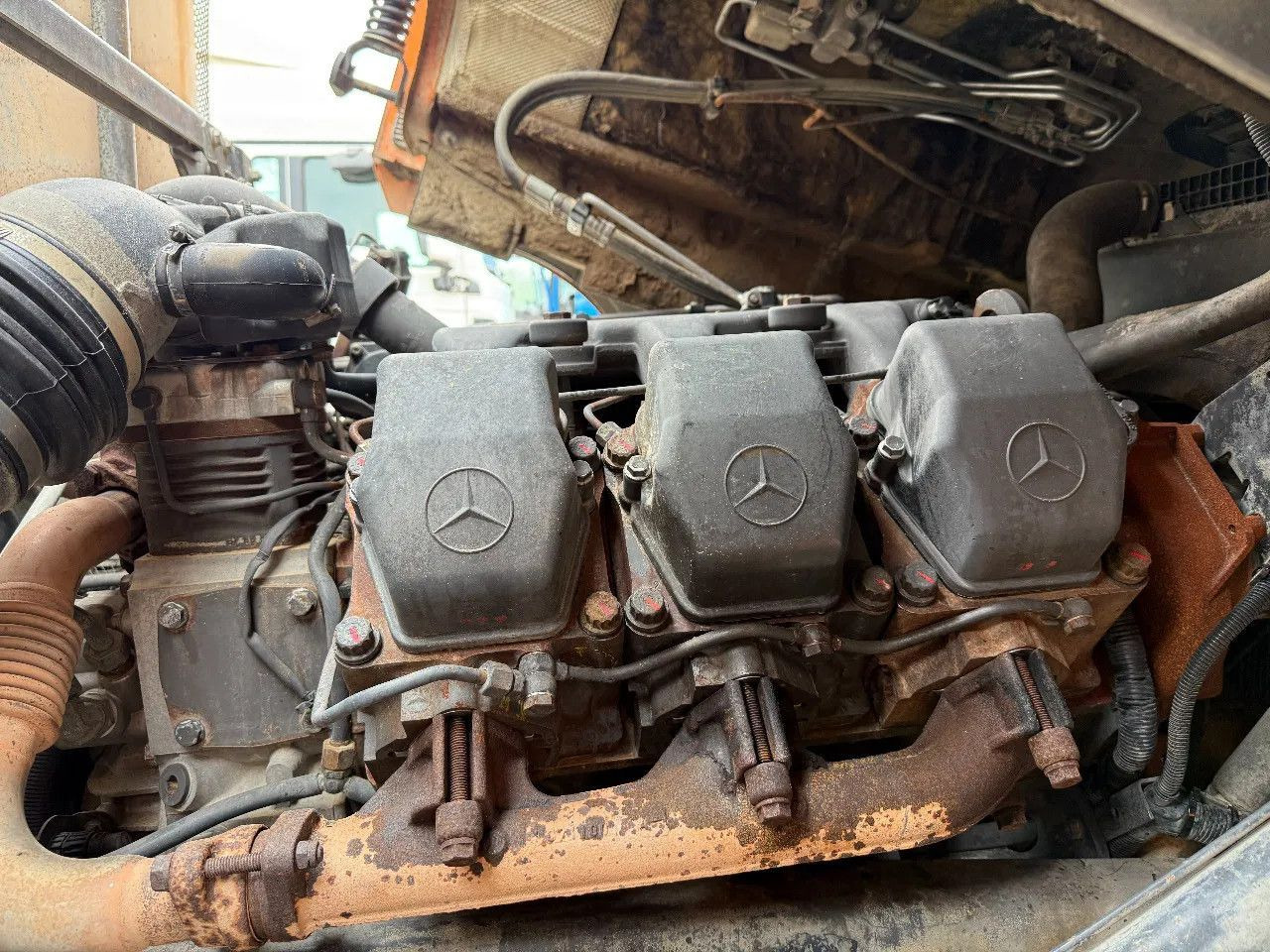 Φορτηγό ανατρεπόμενο Mercedes-Benz Actros 4140 V6 8X4 Tipper Spring/Spring Manual G: φωτογραφία 24