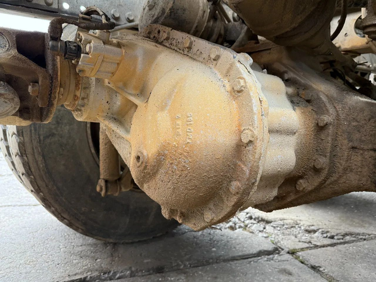 Φορτηγό ανατρεπόμενο Mercedes-Benz Actros 4140 V6 8X4 Tipper Spring/Spring Manual G: φωτογραφία 6