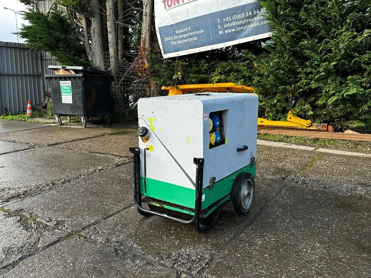 Pramac P6000S2 6KVA Generator Pramac P6000S2 6KVA Generator - Βιομηχανική γεννήτρια: φωτογραφία 3 Pramac P6000S2 6KVA Generator Pramac P6000S2 6KVA Generator - Βιομηχανική γεννήτρια: φωτογραφία 3