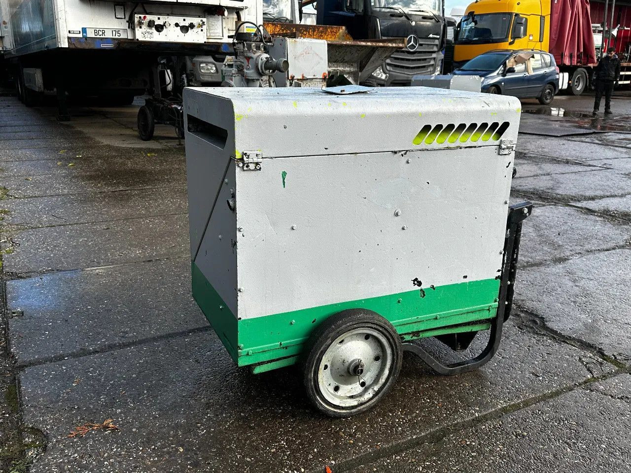 Pramac P6000S2 6KVA Generator Pramac P6000S2 6KVA Generator - Βιομηχανική γεννήτρια: φωτογραφία 5 Pramac P6000S2 6KVA Generator Pramac P6000S2 6KVA Generator - Βιομηχανική γεννήτρια: φωτογραφία 5