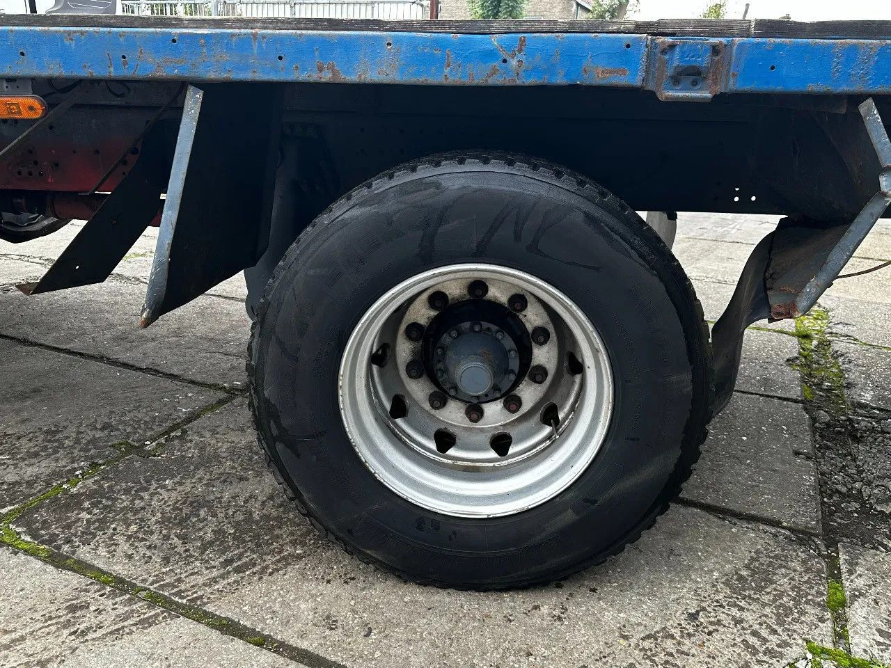 Scania P113-360 4X2 Platform Manual Gear Retarder Scania P113-360 4X2 Platform Manual Gear Retarder - Φορτηγό με ανοιχτή καρότσα: φωτογραφία 5 Scania P113-360 4X2 Platform Manual Gear Retarder Scania P113-360 4X2 Platform Manual Gear Retarder - Φορτηγό με ανοιχτή καρότσα: φωτογραφία 5