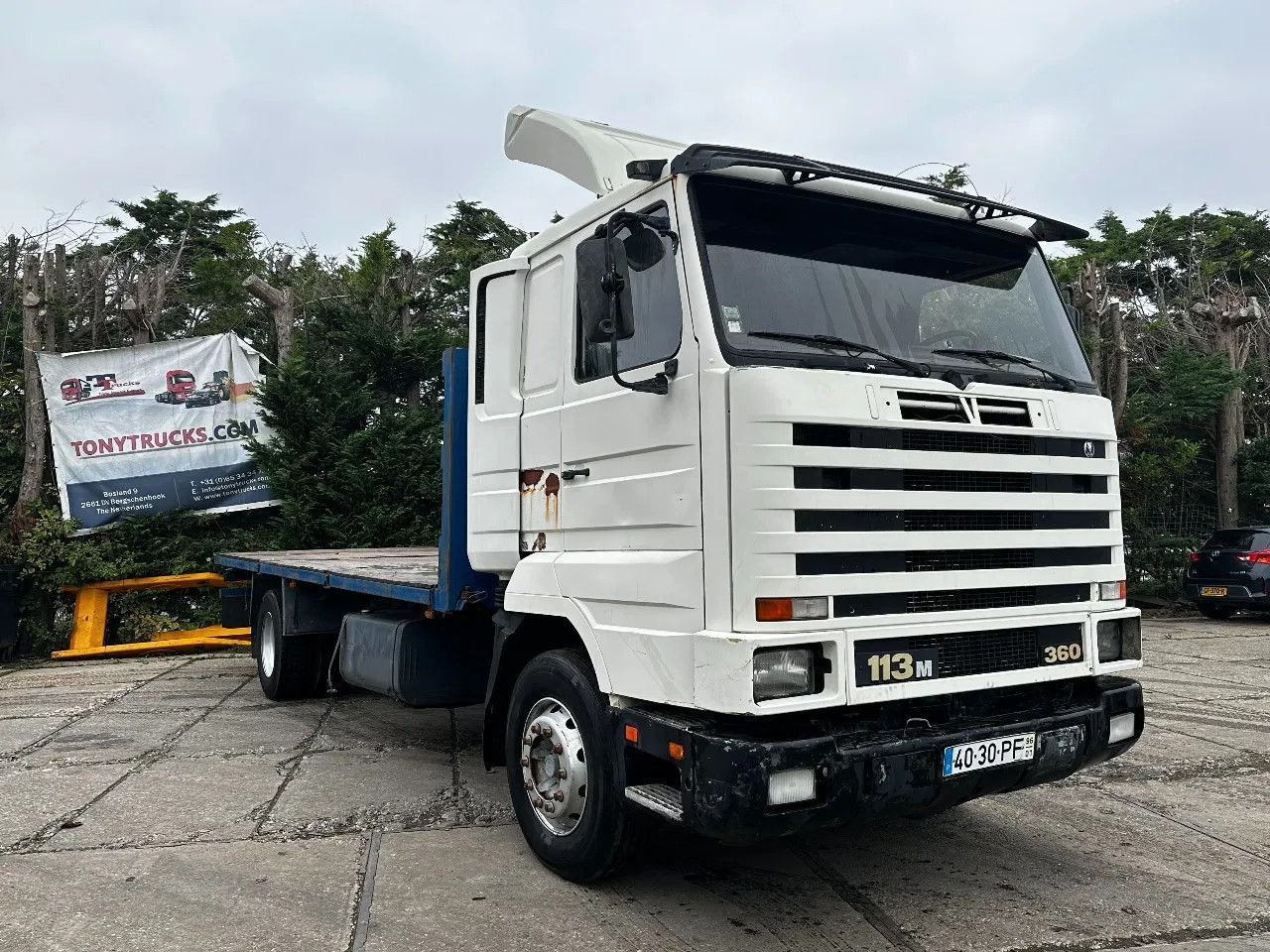 Scania P113-360 4X2 Platform Manual Gear Retarder Scania P113-360 4X2 Platform Manual Gear Retarder - Φορτηγό με ανοιχτή καρότσα: φωτογραφία 1 Scania P113-360 4X2 Platform Manual Gear Retarder Scania P113-360 4X2 Platform Manual Gear Retarder - Φορτηγό με ανοιχτή καρότσα: φωτογραφία 1