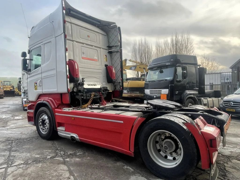 Scania R560 V8 4X2 Tractor-unit Retarder Euro5 Scania R560 V8 4X2 Tractor-unit Retarder Euro5 - Τράκτορας: φωτογραφία 3 Scania R560 V8 4X2 Tractor-unit Retarder Euro5 Scania R560 V8 4X2 Tractor-unit Retarder Euro5 - Τράκτορας: φωτογραφία 3
