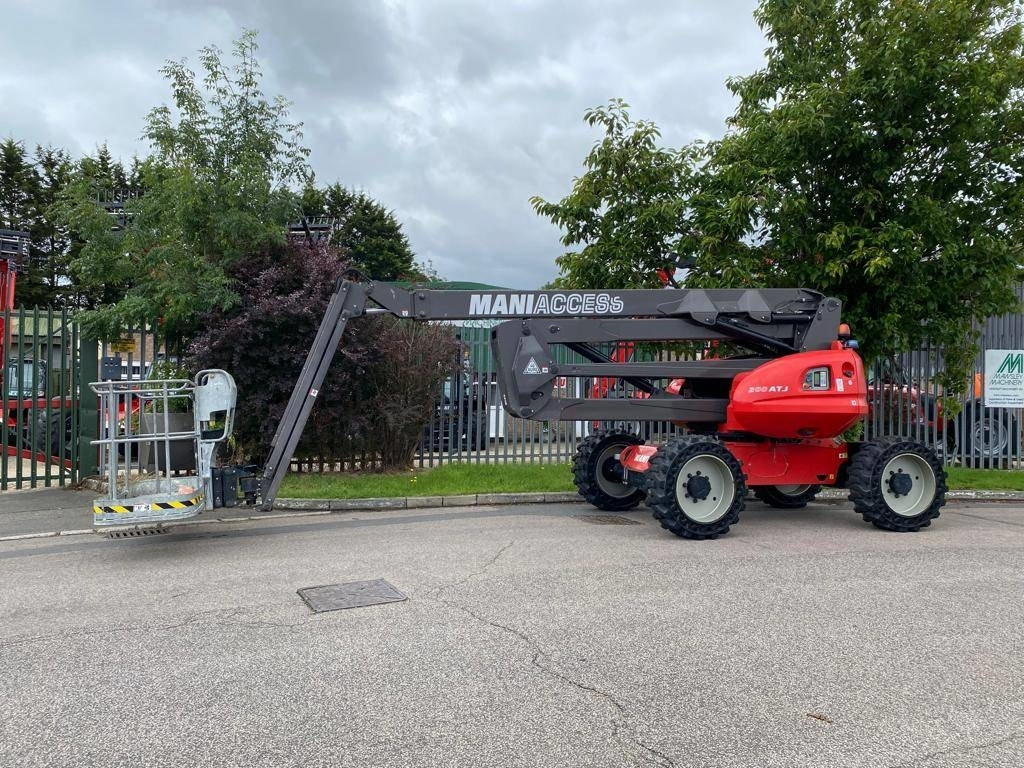 Manitou 200 ATJ - Καλαθοφόρο ανυψωτικό: φωτογραφία 2 Manitou 200 ATJ - Καλαθοφόρο ανυψωτικό: φωτογραφία 2