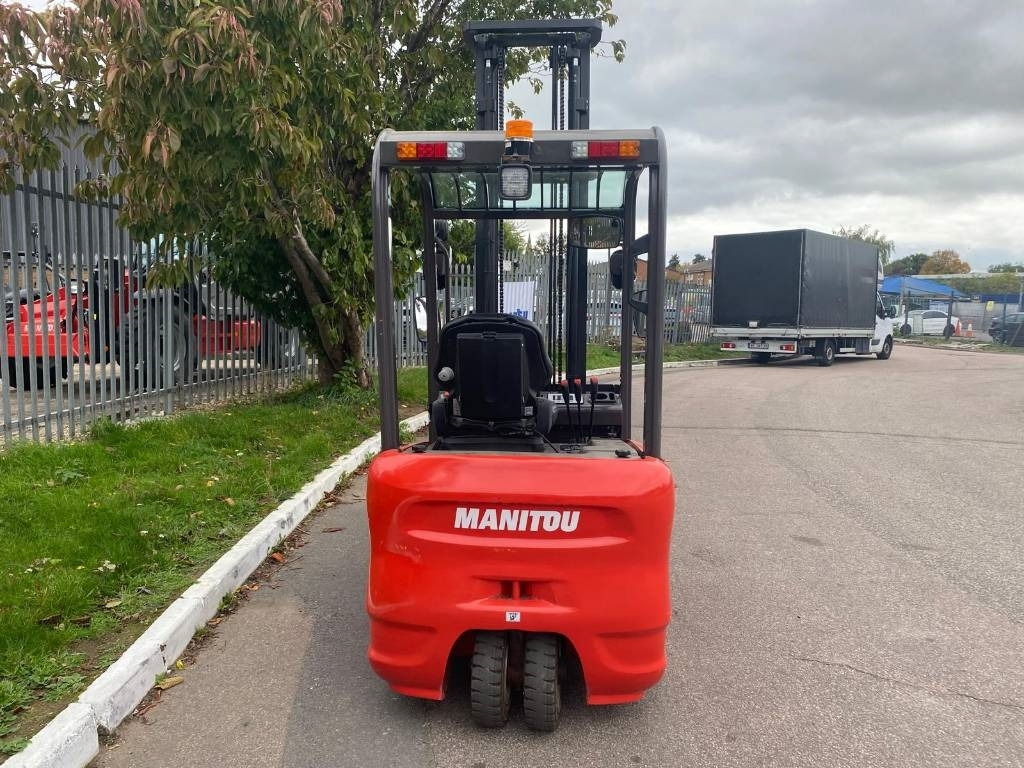 Manitou ME 316 - Ηλεκτροκίνητο περονοφόρο: φωτογραφία 2 Manitou ME 316 - Ηλεκτροκίνητο περονοφόρο: φωτογραφία 2