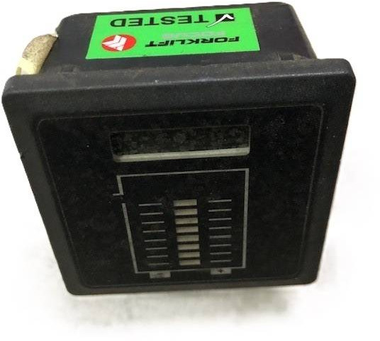 Combined instrumente ( meter) - Ηλεκτρικό σύστημα για Ανυψωτικό μηχάνημα: φωτογραφία 2 Combined instrumente ( meter) - Ηλεκτρικό σύστημα για Ανυψωτικό μηχάνημα: φωτογραφία 2