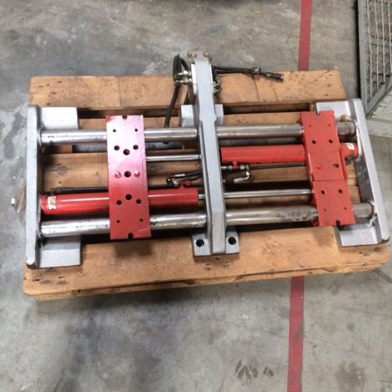 Dürwen Fork positioner with Shaft guidance sideshift - Παρελκόμενα για Ανυψωτικό μηχάνημα: φωτογραφία 1 Dürwen Fork positioner with Shaft guidance sideshift - Παρελκόμενα για Ανυψωτικό μηχάνημα: φωτογραφία 1