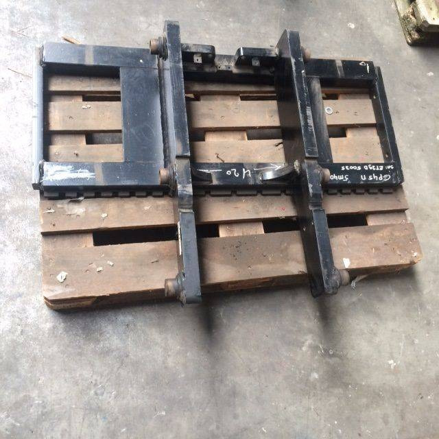 Fork carriage 1190 mm for CAT. - Παρελκόμενα: φωτογραφία 1 Fork carriage 1190 mm for CAT. - Παρελκόμενα: φωτογραφία 1