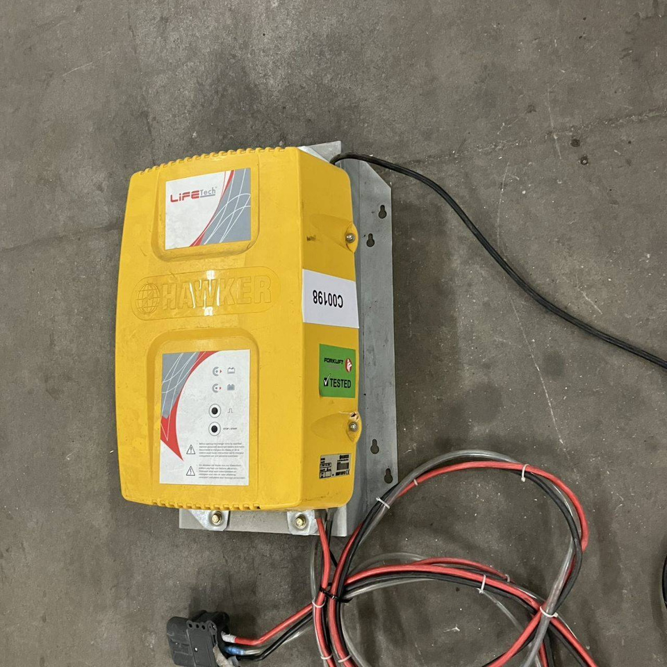 Hawker 24V/80A Life Tech (2) - Ανταλλακτικό για Ανυψωτικό μηχάνημα: φωτογραφία 1 Hawker 24V/80A Life Tech (2) - Ανταλλακτικό για Ανυψωτικό μηχάνημα: φωτογραφία 1