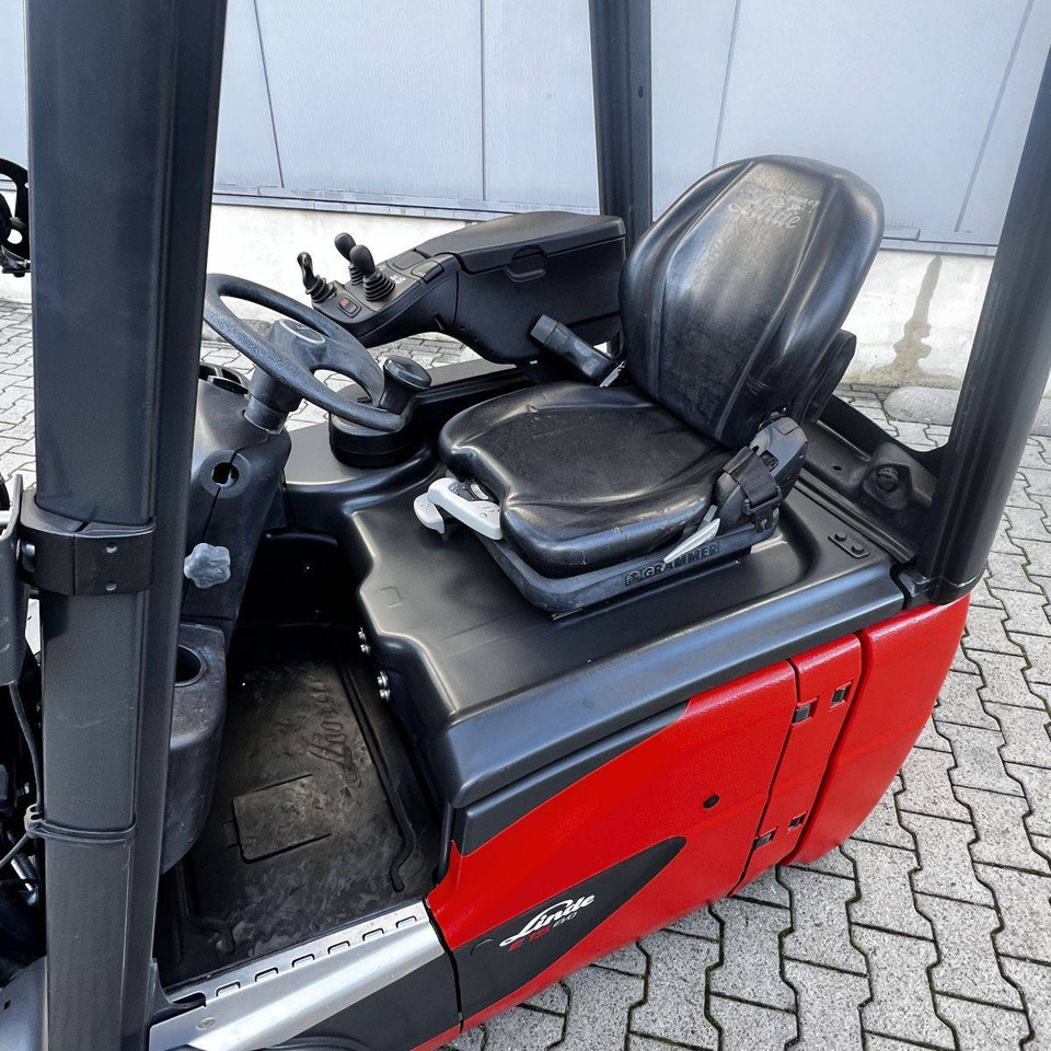 Linde E15 (386-02) EVO - Ηλεκτροκίνητο περονοφόρο: φωτογραφία 3 Linde E15 (386-02) EVO - Ηλεκτροκίνητο περονοφόρο: φωτογραφία 3
