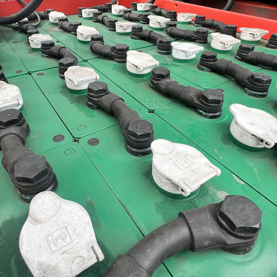 Ηλεκτροκίνητο περονοφόρο Linde E16PH (386-02) EVO: φωτογραφία 13 Ηλεκτροκίνητο περονοφόρο Linde E16PH (386-02) EVO: φωτογραφία 13