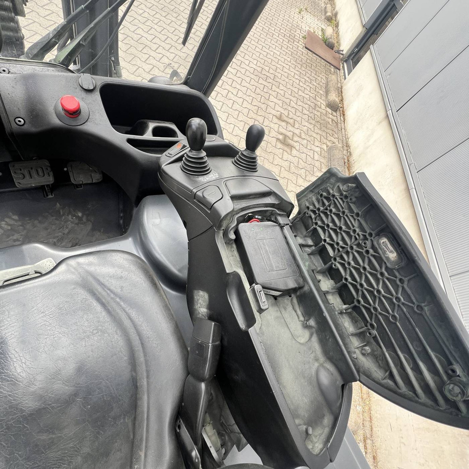 Ηλεκτροκίνητο περονοφόρο Linde E16PH (386-02) EVO: φωτογραφία 6 Ηλεκτροκίνητο περονοφόρο Linde E16PH (386-02) EVO: φωτογραφία 6