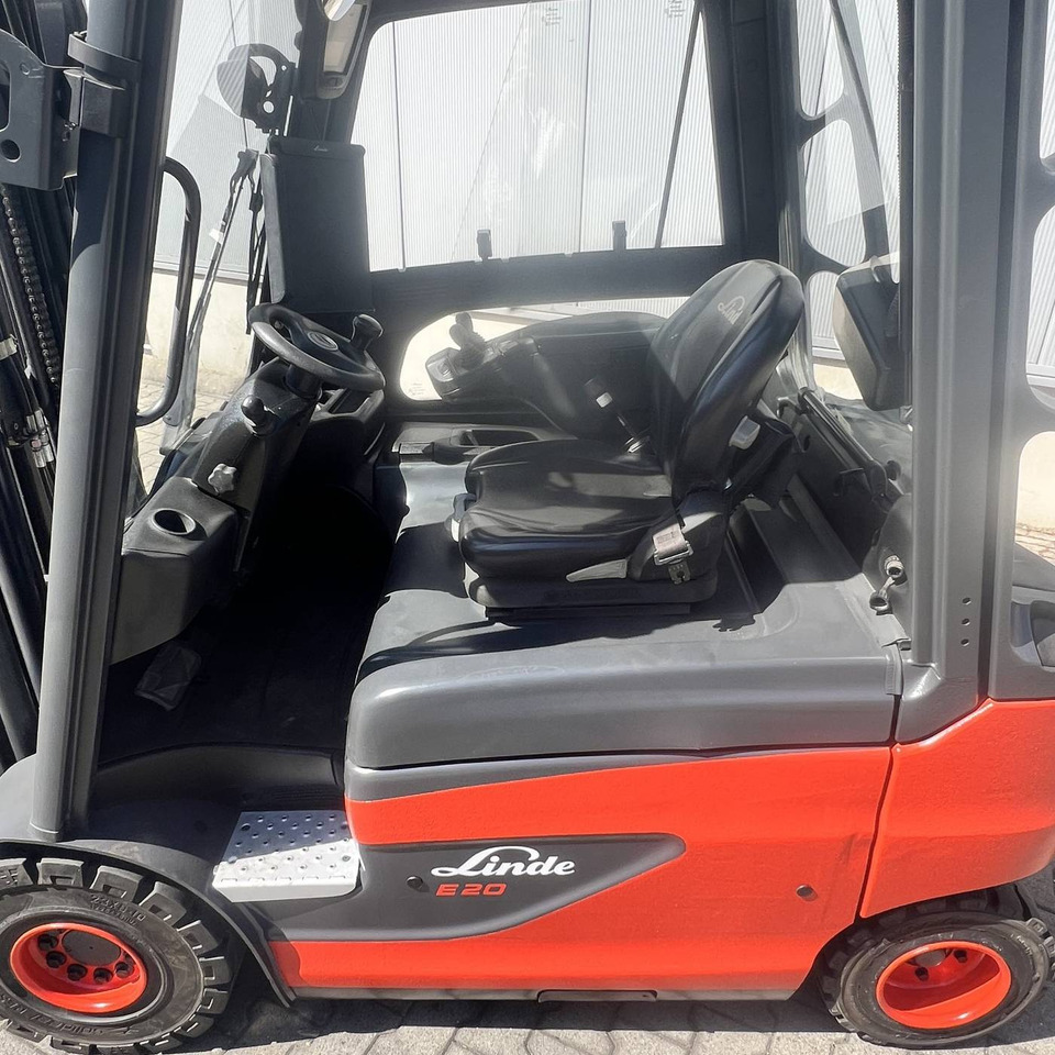 Linde E20 (387) - Ηλεκτροκίνητο περονοφόρο: φωτογραφία 3 Linde E20 (387) - Ηλεκτροκίνητο περονοφόρο: φωτογραφία 3