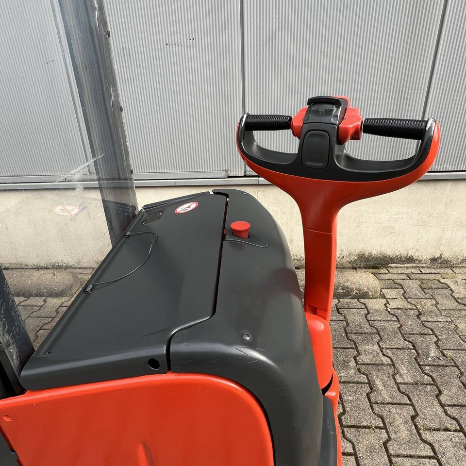 Linde L14 (372) - Μηχάνημα στοίβαξης: φωτογραφία 5 Linde L14 (372) - Μηχάνημα στοίβαξης: φωτογραφία 5