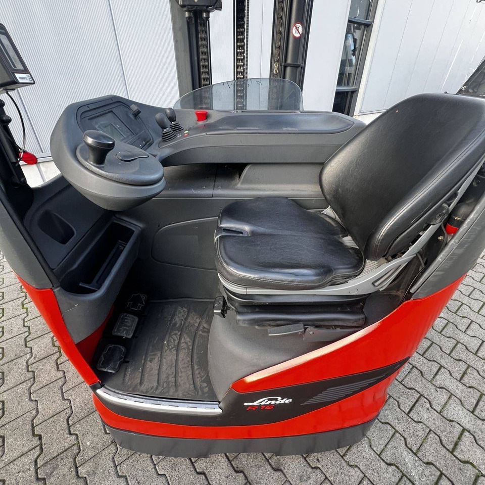 Linde R16 HD (1120) - Ανυψωτικό στενών δρόμων: φωτογραφία 3 Linde R16 HD (1120) - Ανυψωτικό στενών δρόμων: φωτογραφία 3