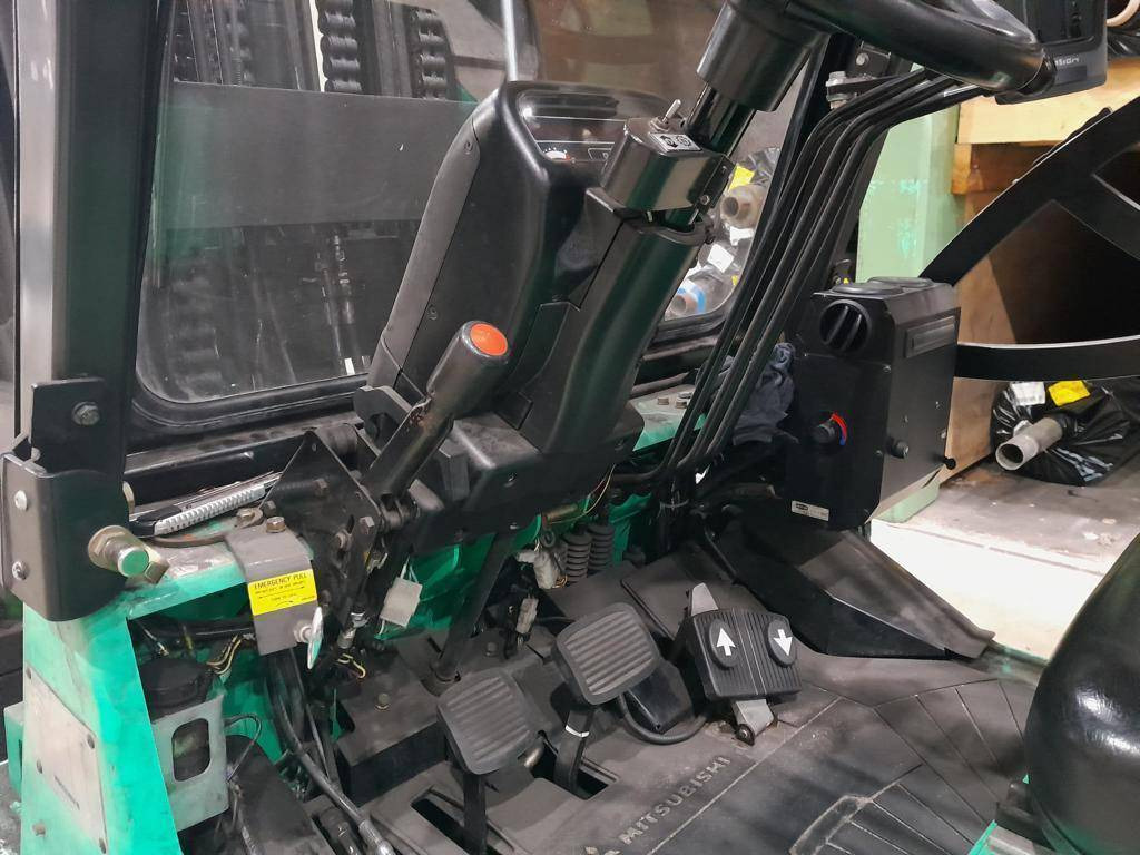 Mitsubishi FGC70K - Υγραεριοκίνητο περονοφόρο: φωτογραφία 4 Mitsubishi FGC70K - Υγραεριοκίνητο περονοφόρο: φωτογραφία 4