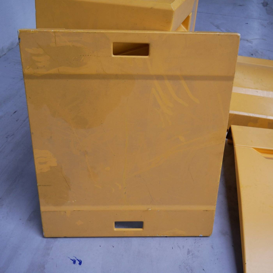 Plastic covers for Dambach, Atlet OMNI 140DCR - Αμάξωμα και εξωτερικό για Ανυψωτικό μηχάνημα: φωτογραφία 3 Plastic covers for Dambach, Atlet OMNI 140DCR - Αμάξωμα και εξωτερικό για Ανυψωτικό μηχάνημα: φωτογραφία 3