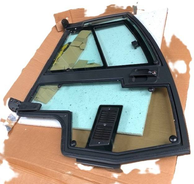 Right door for Nissan - Πόρτα και ανταλλακτικά για Ανυψωτικό μηχάνημα: φωτογραφία 1 Right door for Nissan - Πόρτα και ανταλλακτικά για Ανυψωτικό μηχάνημα: φωτογραφία 1