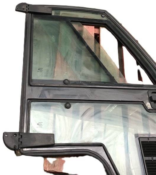 Right door for Nissan - Πόρτα και ανταλλακτικά για Ανυψωτικό μηχάνημα: φωτογραφία 3 Right door for Nissan - Πόρτα και ανταλλακτικά για Ανυψωτικό μηχάνημα: φωτογραφία 3
